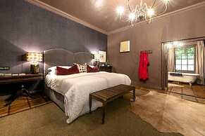 Avondrood Guest House