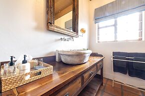 Avondrood Guest House