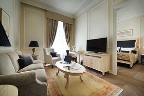 Wilson Palace by LOFT