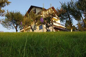 Pensiunea Toscana
