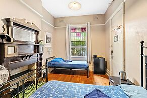 Newtown Backpackers