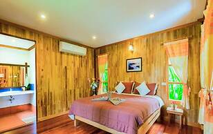 Ban Chom Samed Resort