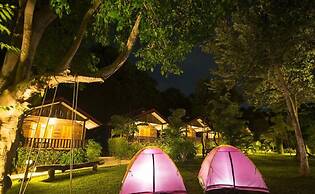 Ban Chom Samed Resort