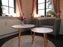 Give City Apartment