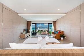 Patong Bay Hill Resort