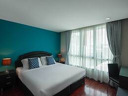 Silom Lofts Hotel