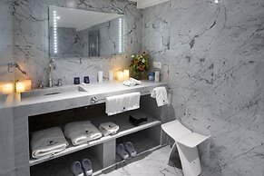 Snow Lodge Hotel Courchevel 1850
