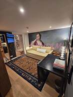 Snow Lodge Hotel Courchevel 1850