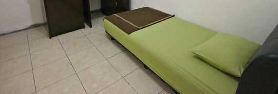 De Sun Pasteur Guest House by HouseinBandung