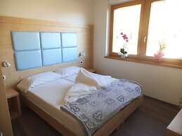 Aparthotel Dolomites Living&Relax