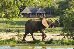 Inyati Game Lodge