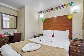 Lucky 8 Hotel