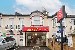 Lucky 8 Hotel