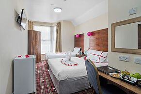 Lucky 8 Hotel