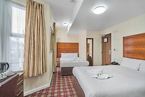 Lucky 8 Hotel