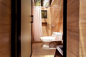 Hostal Jungle Lodge Tikal
