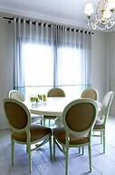 Avra Private Suites