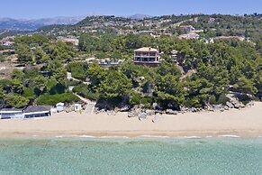 Avra Private Suites