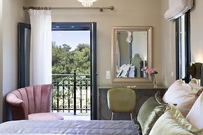 Avra Private Suites