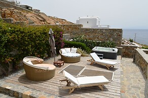 Sea Side Studios & Houses