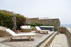 Sea Side Studios & Houses
