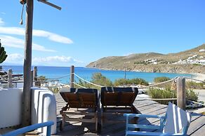 Sea Side Studios & Houses