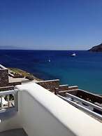 Sea Side Studios & Houses