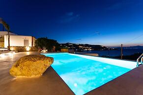 Aelia Mykonos
