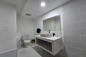 Kampung 168