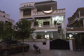 OYO 1152 Sodala