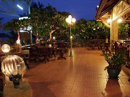 Samroiyod Holiday Resort