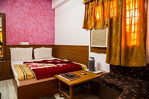 Hotel Udai Palace