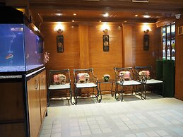 Your Place Inn
