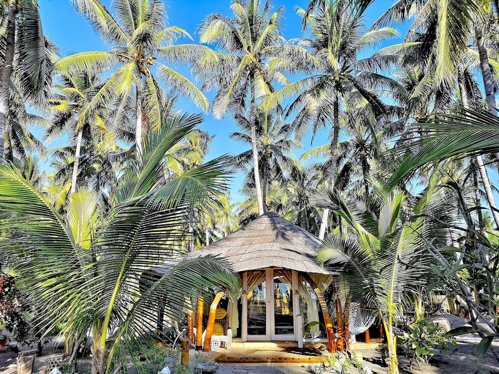 Coconut Garden Beach Resort