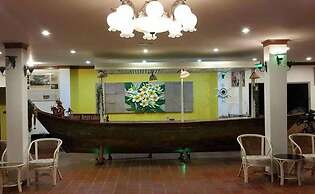 Sea Falcon Hotel