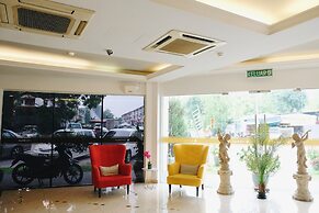 Era Plus Hotel