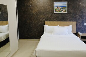 Era Plus Hotel