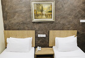 Era Plus Hotel
