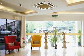 Era Plus Hotel