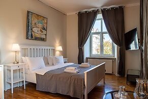 Danylo Inn
