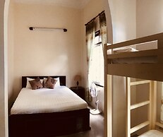 Nam Long Hotel