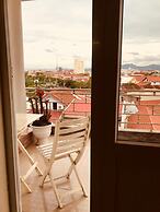 Nam Long Hotel