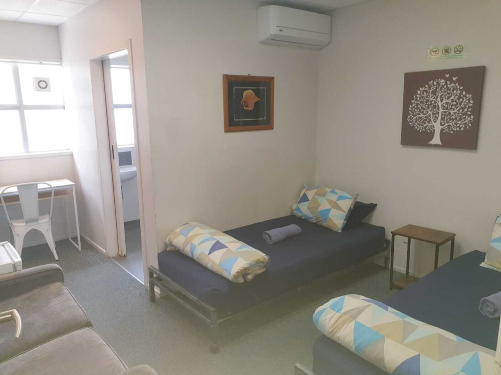 Backpackers Central Hamilton