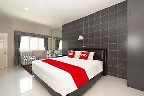 Pom Pom Residence