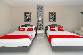 Pom Pom Residence