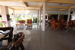 Little Teak Home Stay