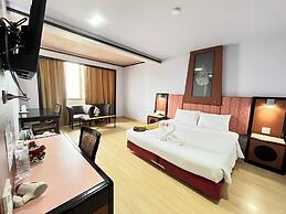 BP Grand Tower Hotel