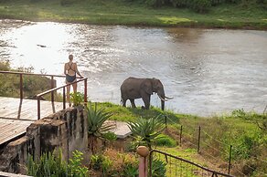 River House Bush and Safari Lodge