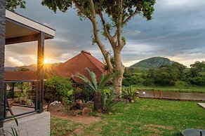 River House Bush and Safari Lodge