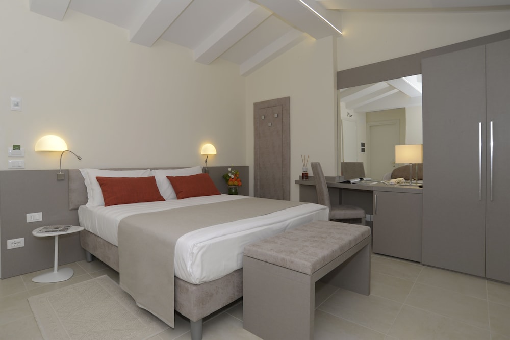 Hotel Leone